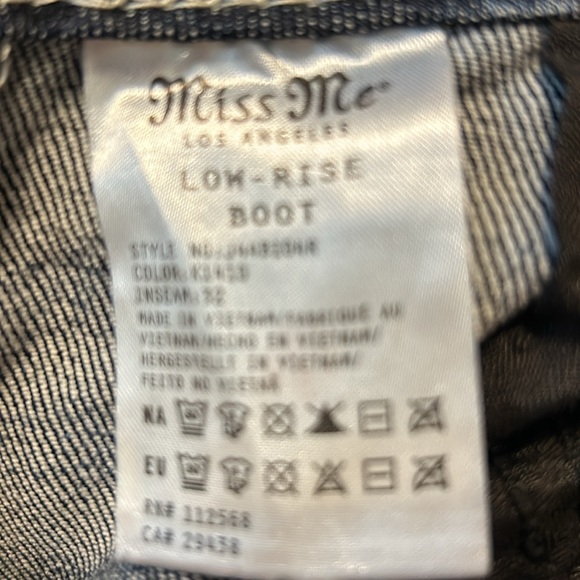 Miss Me Jeans - Picture 5 of 6